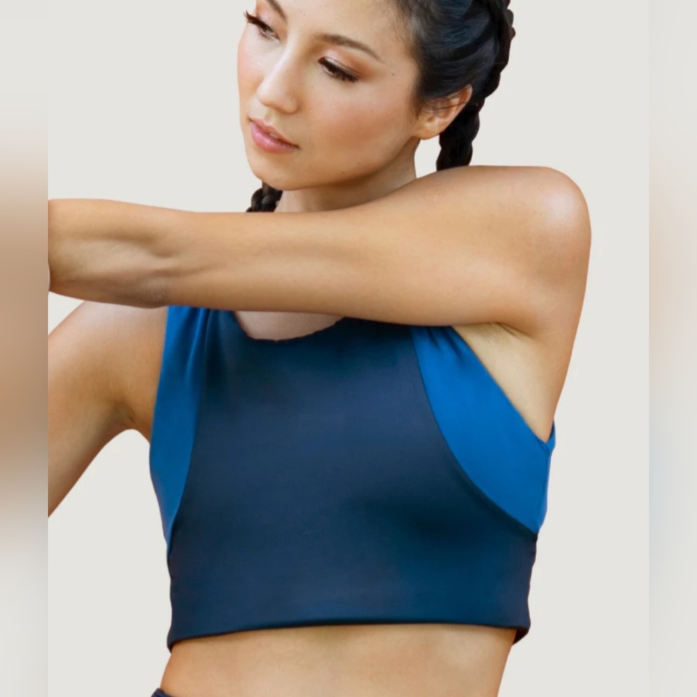 NWT 1 PEOPLE Sports Portland Crop Top Sapphire/Blue ( Size: M)